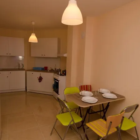 апартамент симона Apartment Pomorie